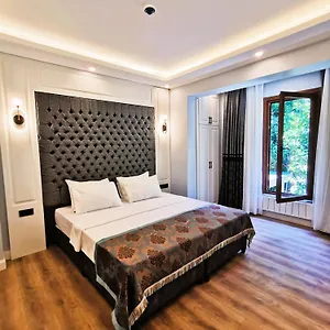 Hotel Luxx Garden